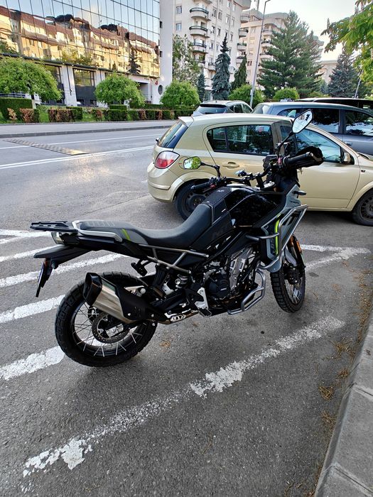 Motocicleta CF Moto 450MT