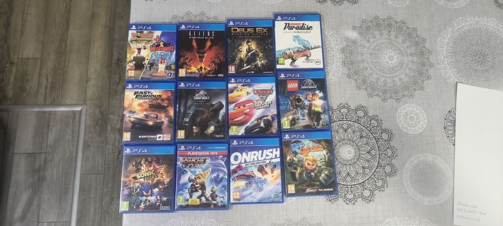 Запазени игри,малко използвани.