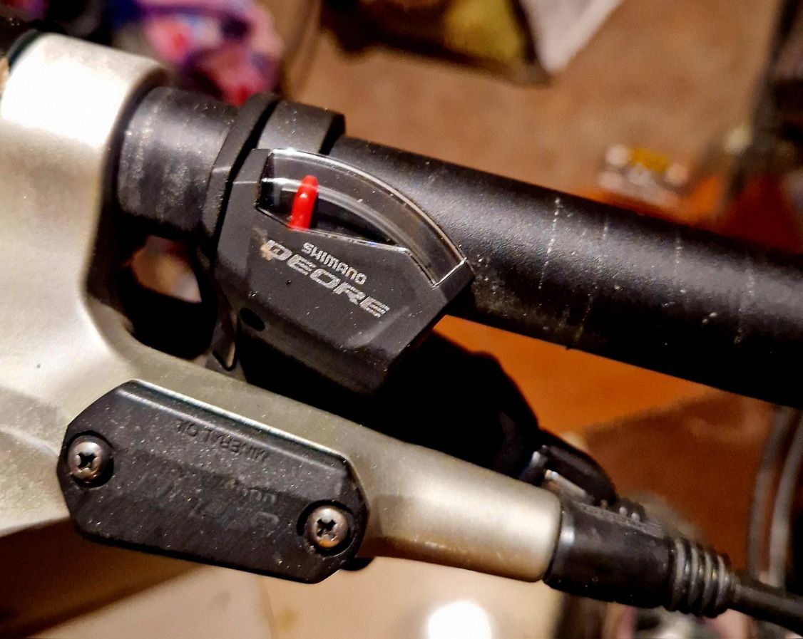 Vând bicicleta full suspension Ghost 26