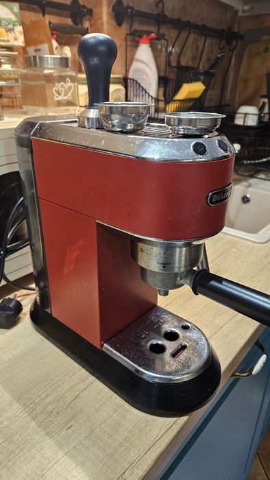 Vand Expresor Delonghi