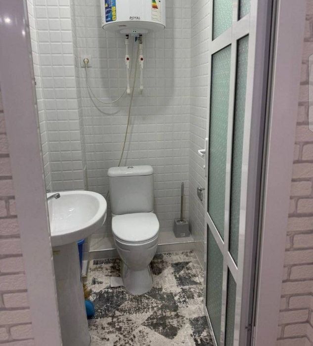 Yakkasaroy Kasmonvetlar metrosi yaqinda arenda