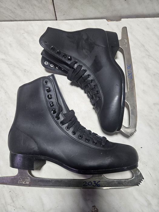 Patine 2036 gheata patinaj artistic   marime eu  43-44 (28,7   cm)