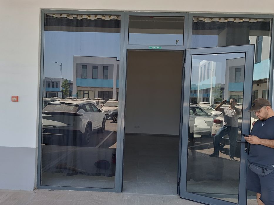 Продаю магазин, офис Index базар (собственник))