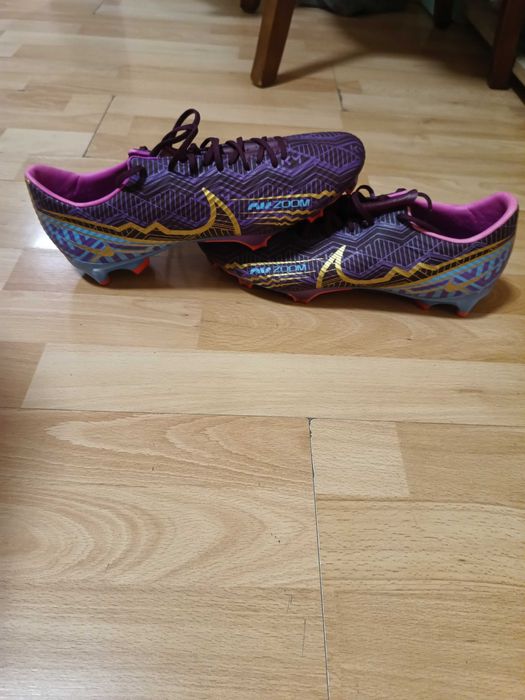 Футболни обувки NIKE