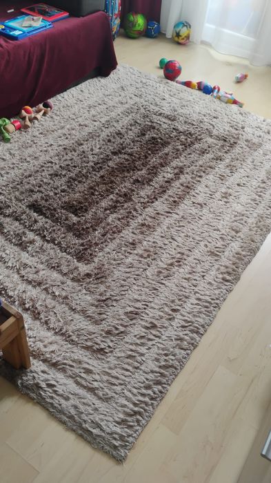 Covor elegant ,fir lung