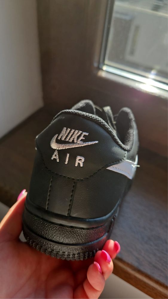 Adidasi Nike Air Force 1 TM