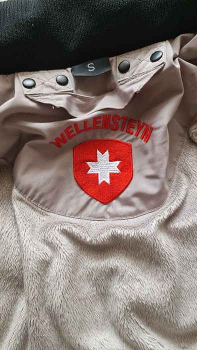 Дамско яке с марка Wellensteyn, размер "S"
