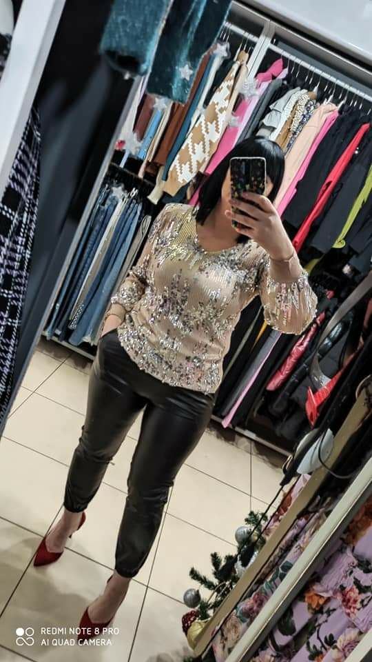 Bluza de dama cu paiete