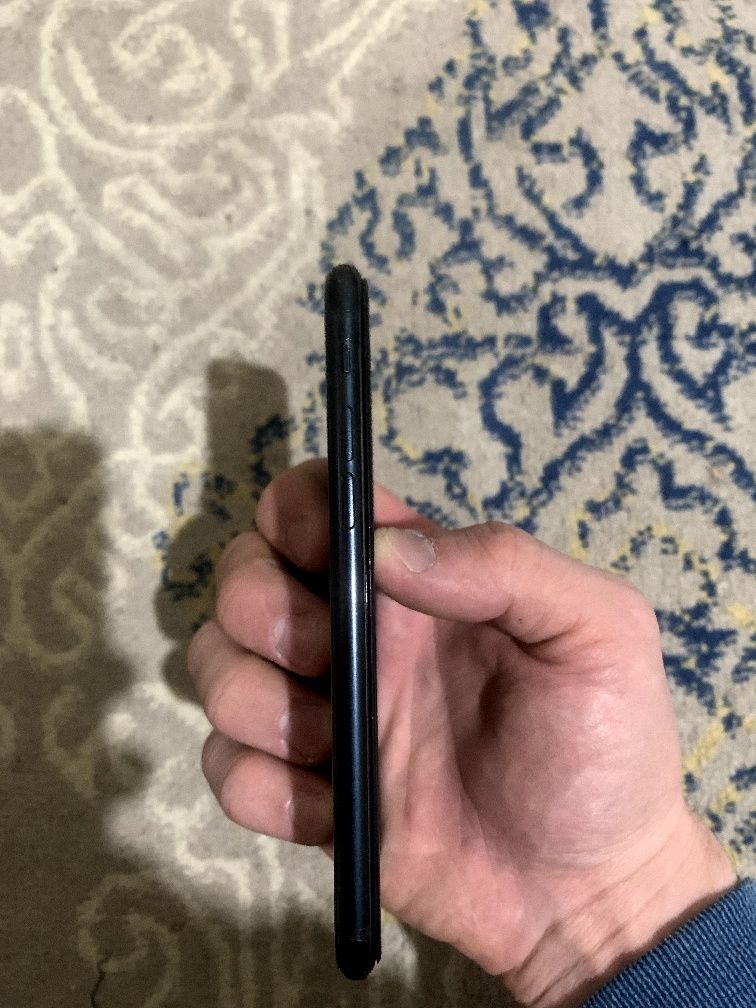 Iphone se 2022 Midnight 64gb