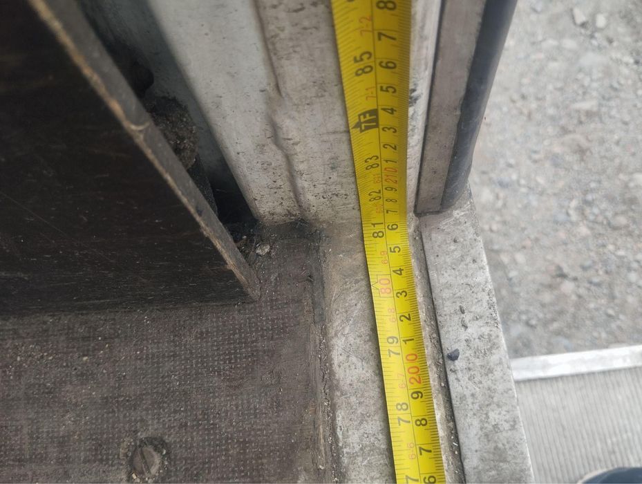 Фургон с падащ борд