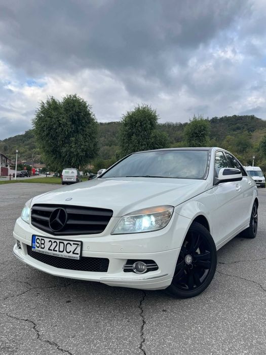 Mercedes-Benz C200 W204