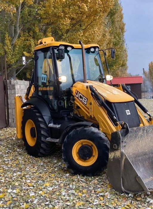 Услуги экскаватора-погрузчика аренда петушок трактор 3в1 джисби JCB