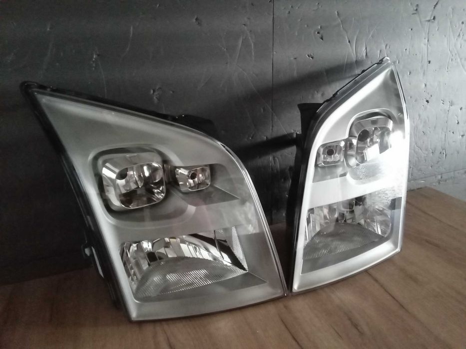 Set faruri Ford Transit 2006-2014 H4 stanga-dreapta