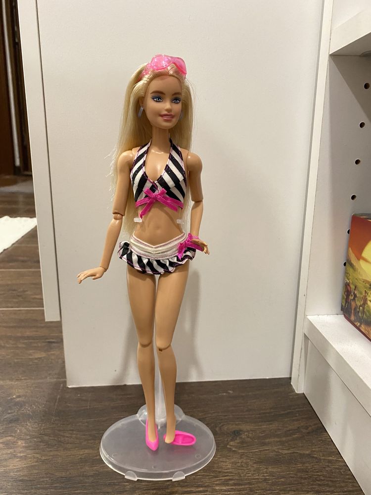 Papusi Barbie de colectie restilate ca noi
