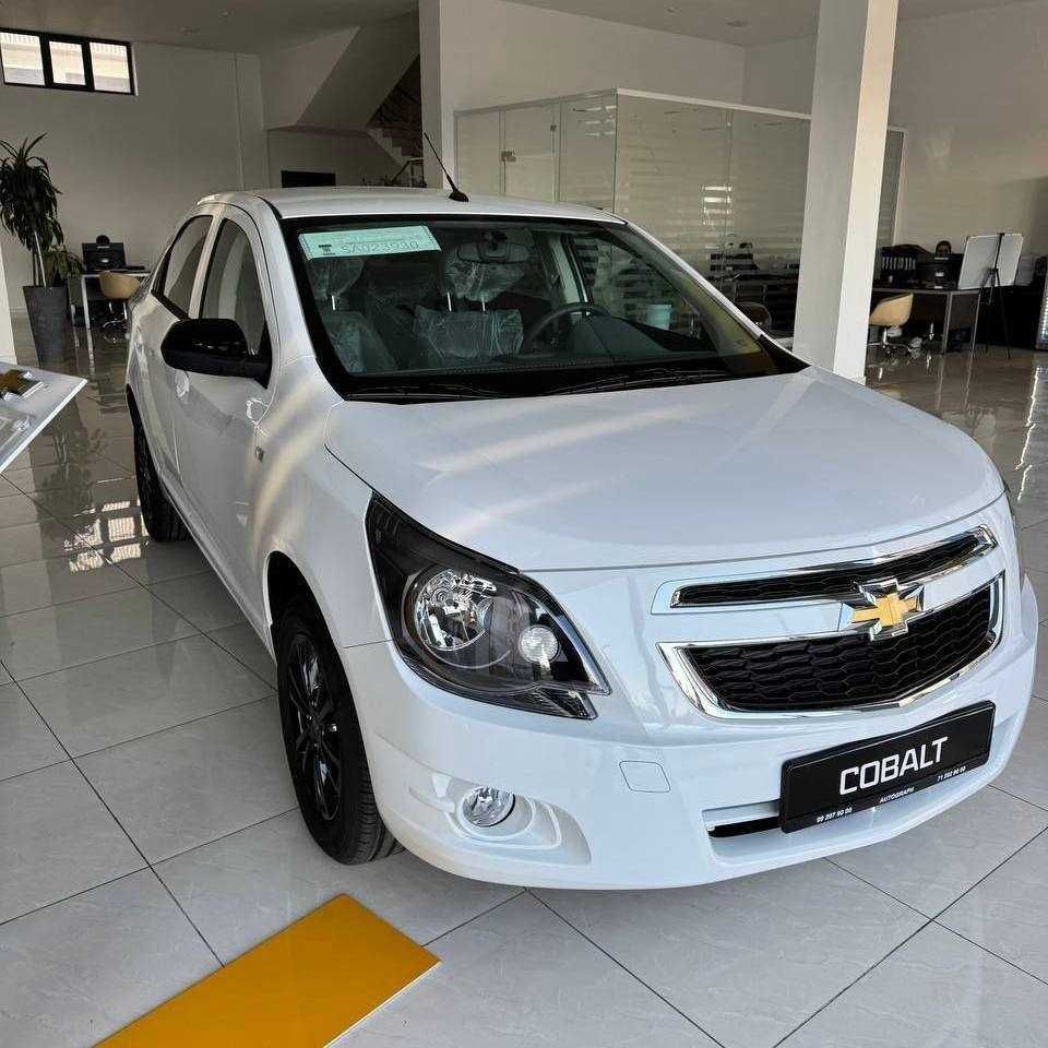 Cobilt midnayt sotiladi narxi 12800$ kami bor masla 0 prabek
