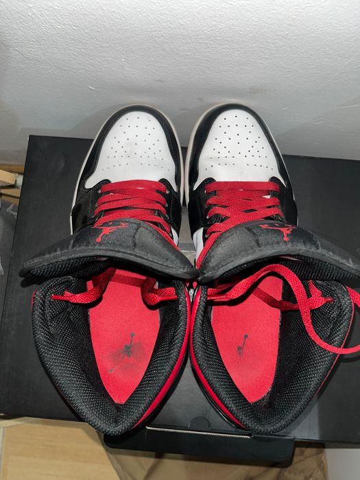 Nike Jordan 1 mid