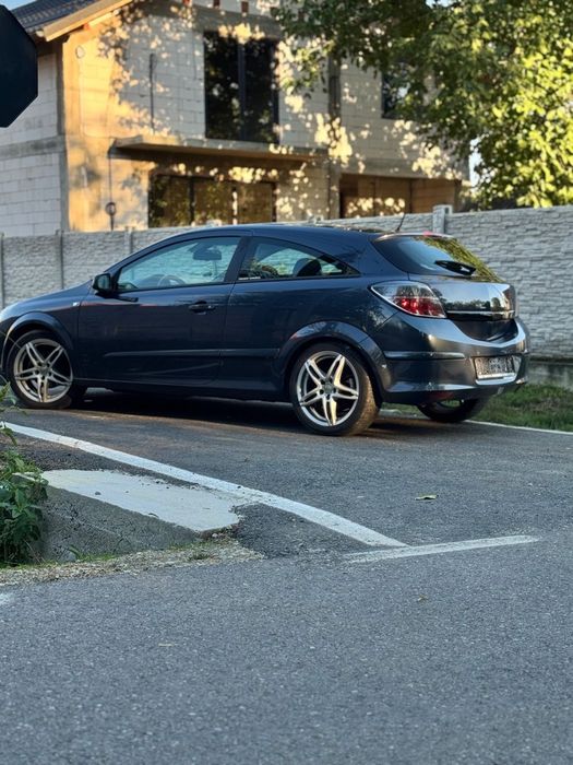 Opel Astra Vând Opel Astra h recent adus din Germania