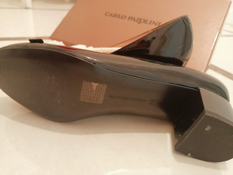 Туфли новые итальянские, размер 38.