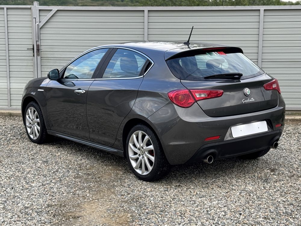 Alfa Romeo Giulietta 2011 - 2.0 JTDM - 170 CP - Opțional