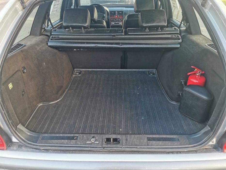 Vand Mercedes - Benz C class W202 220D break automata