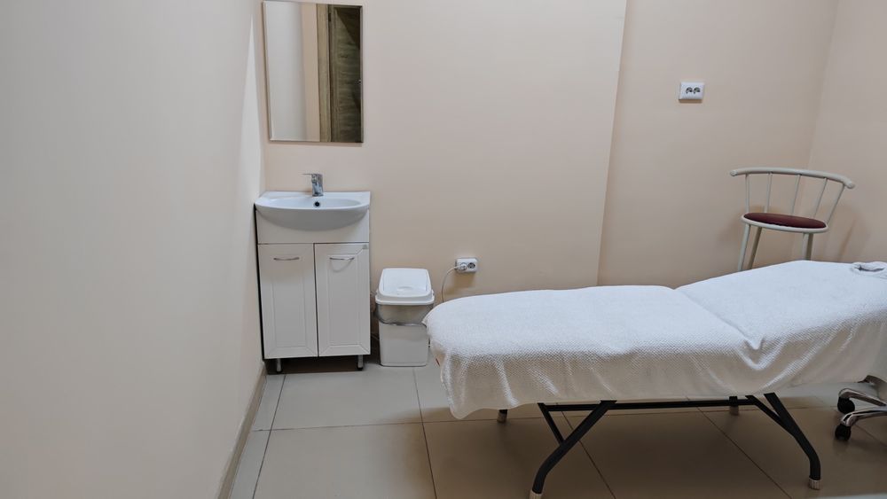 Сдам кабинеты в салоне