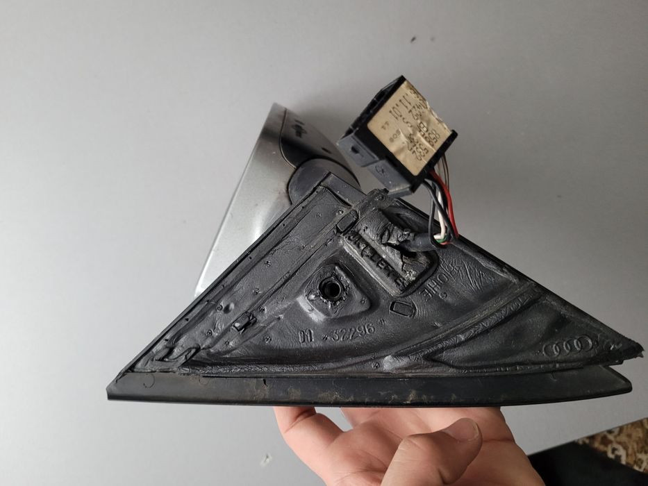 Странично огледало Audi A6 C5/Ауди А6 Ц5