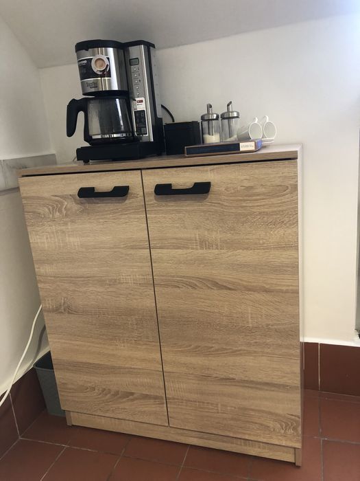 Продам тумбу