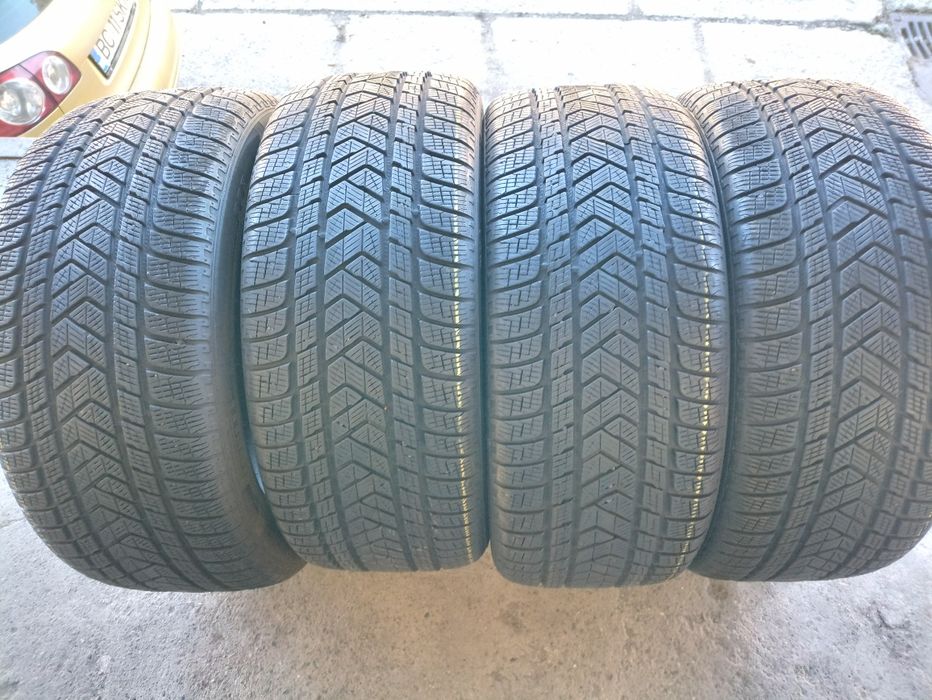 4 anvelope de iarna Pirelli 265/45 R20 dot 3319