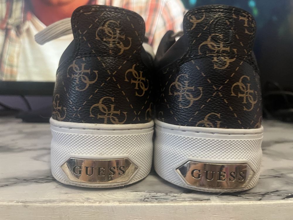 Дамски обувки Guess