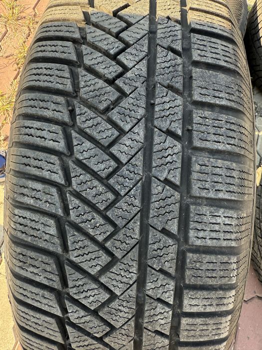 Vand set Jante+cauciucuri Audi Q5, Q3 / 235.65.17 M+S