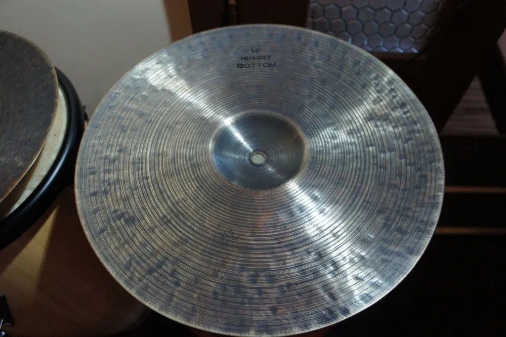 O pereche de cinele hi-hat (fuscinele), Zultan 14" Hi-Hat