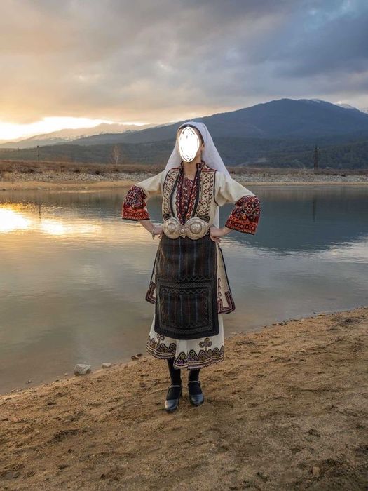 продавам цяла носия