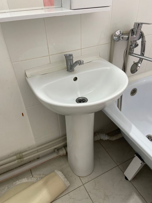 Продам раковину 5000тг