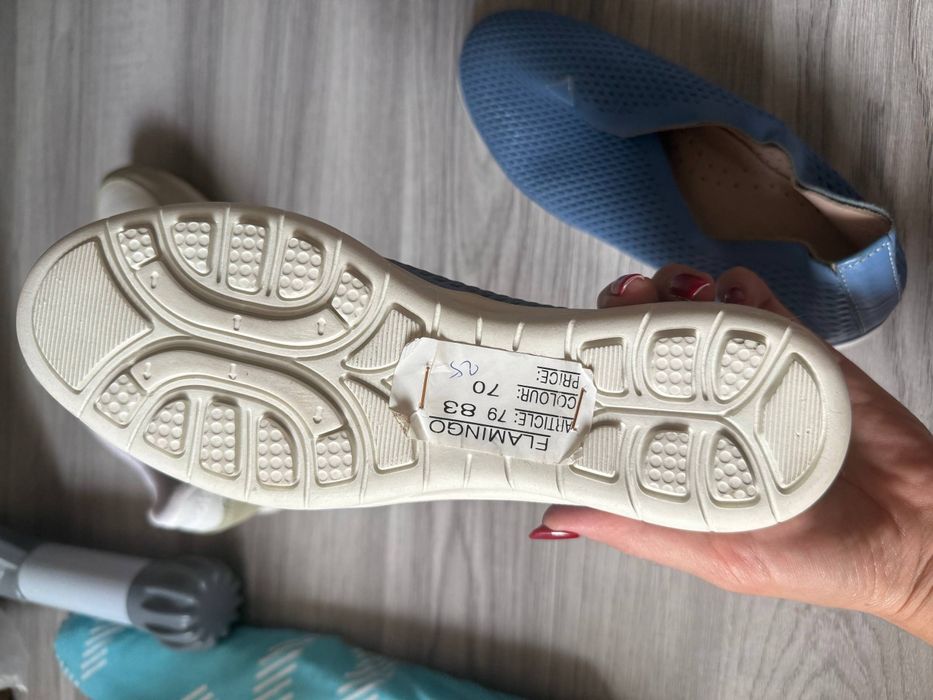 Продам новые кожаные мокасины