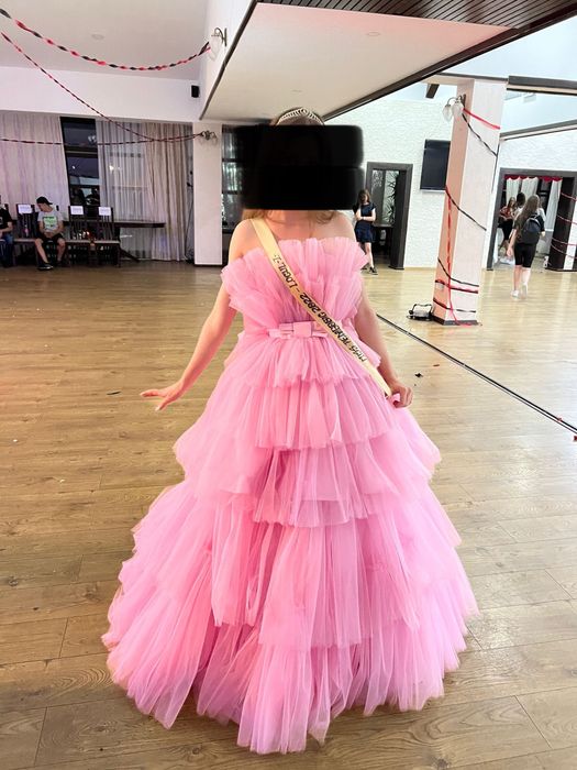 Rochie prințesă cu partea lunga detașabilă