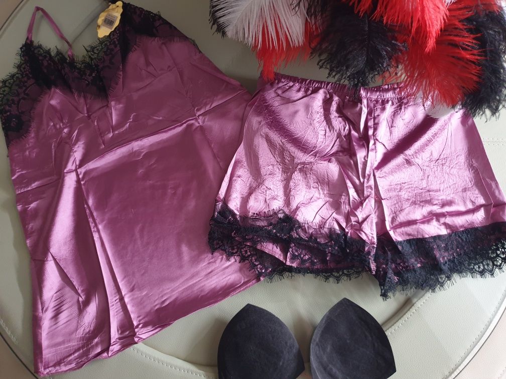 Pijamale dama ,satin ,calitate plus,modele deosebite