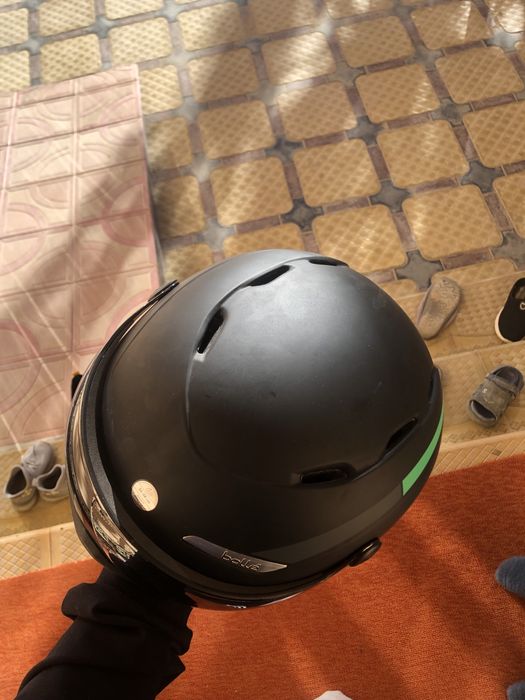 Каска шлем sotiladi