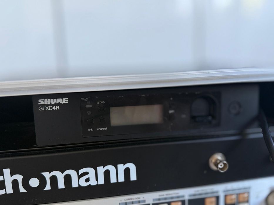 De vanzare SHURE GLXD BETA28 la pachet cu TASCAM