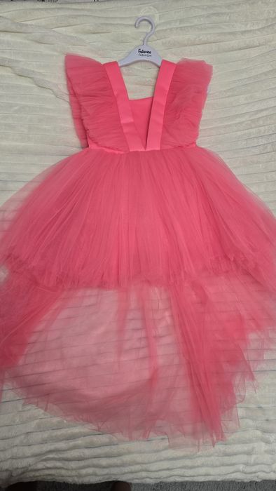 Продам платье на девочку