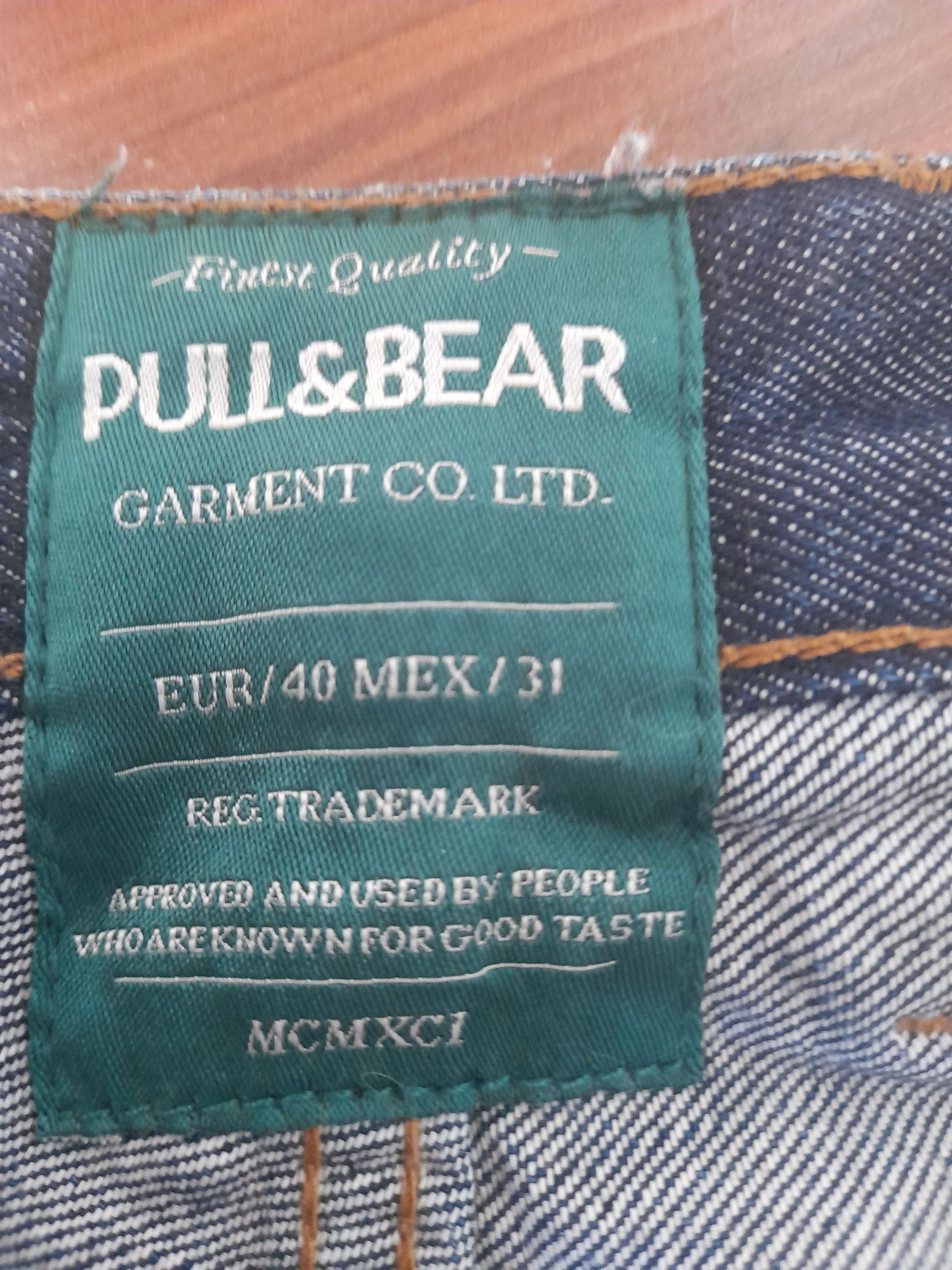 Мъжки дънки Pull&Bear