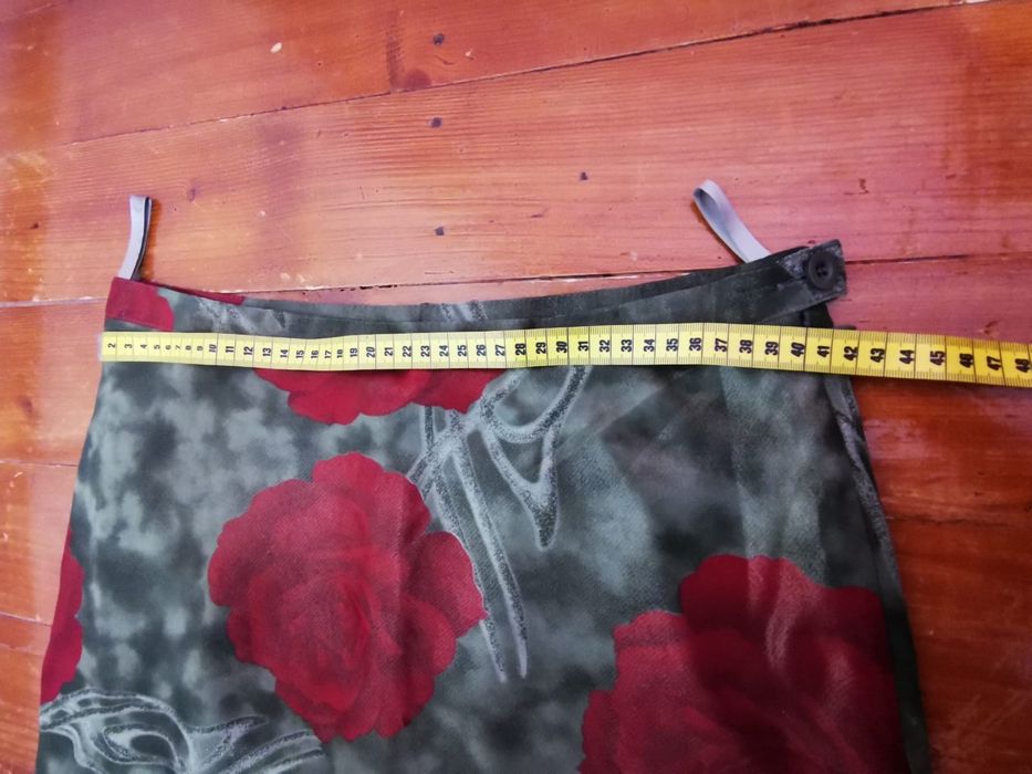 Costum dama (fusta,sacou si maieu)