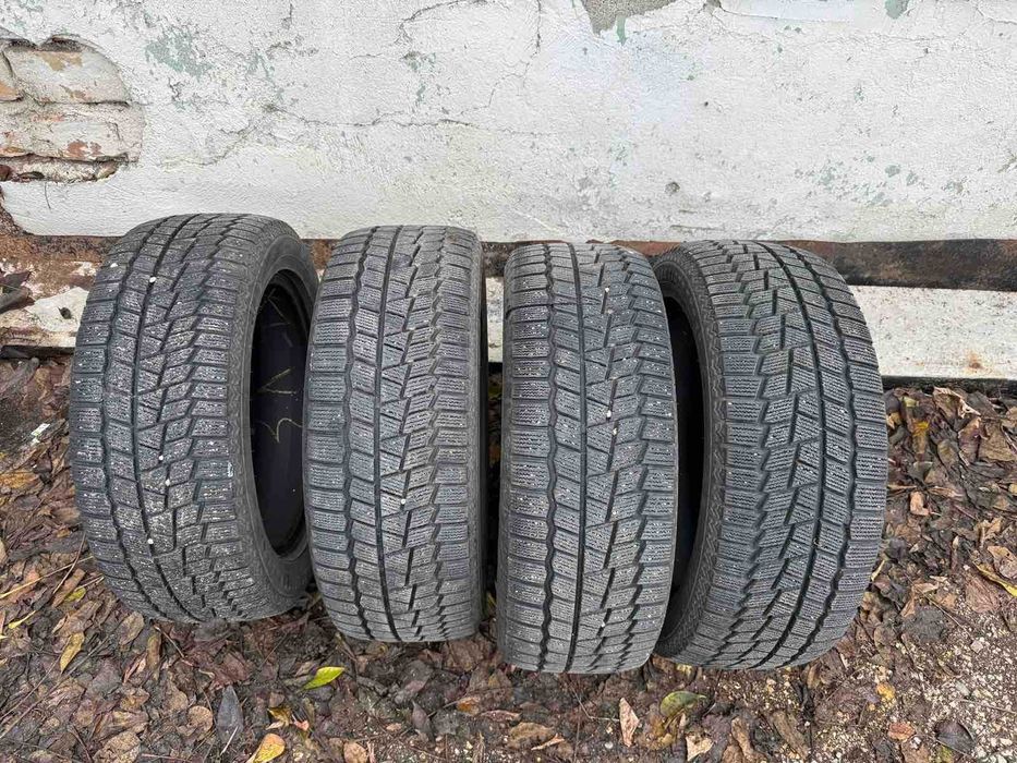 Гуми MAXXIS 215/55/R17 4 броя
