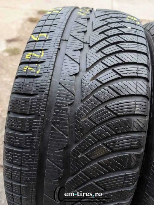 SET 4 Anvelope Iarna 225/55 R17 MICHELIN Pilot Alpin PA4 ZP 97H - Runf