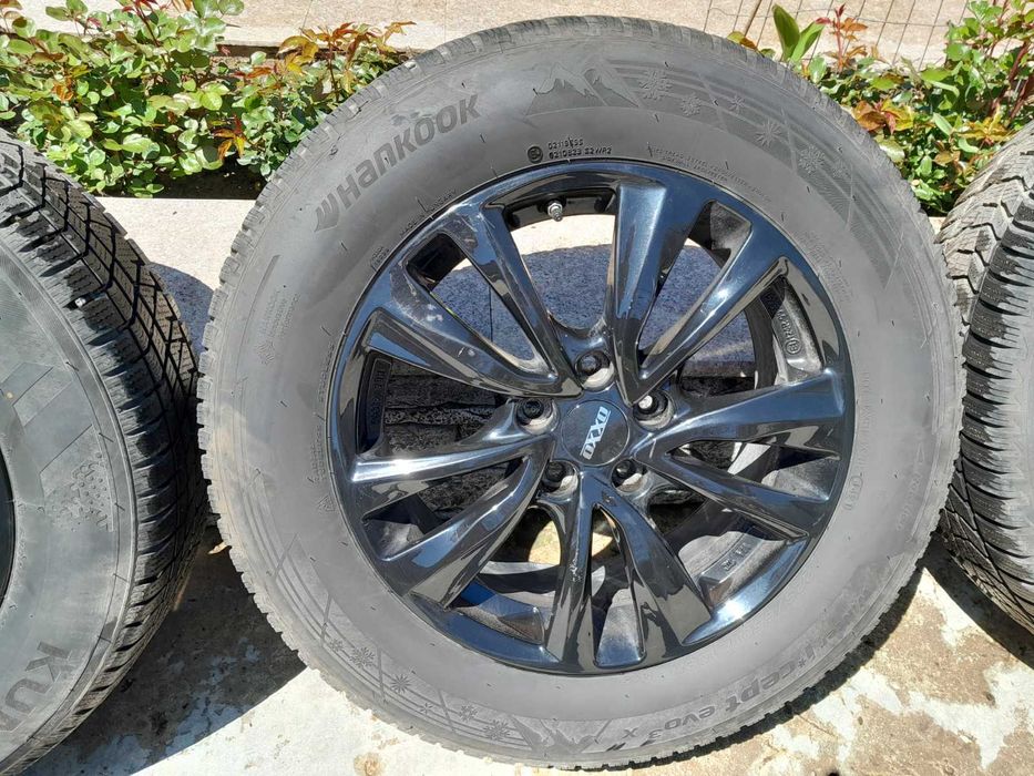 Продавам лети джанти с гуми за Мазда СХ5