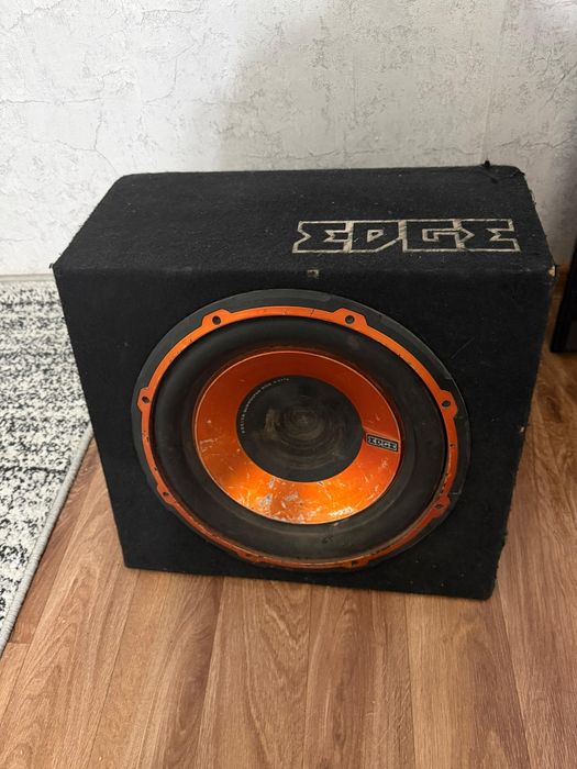 Продаю музыкальную колонку