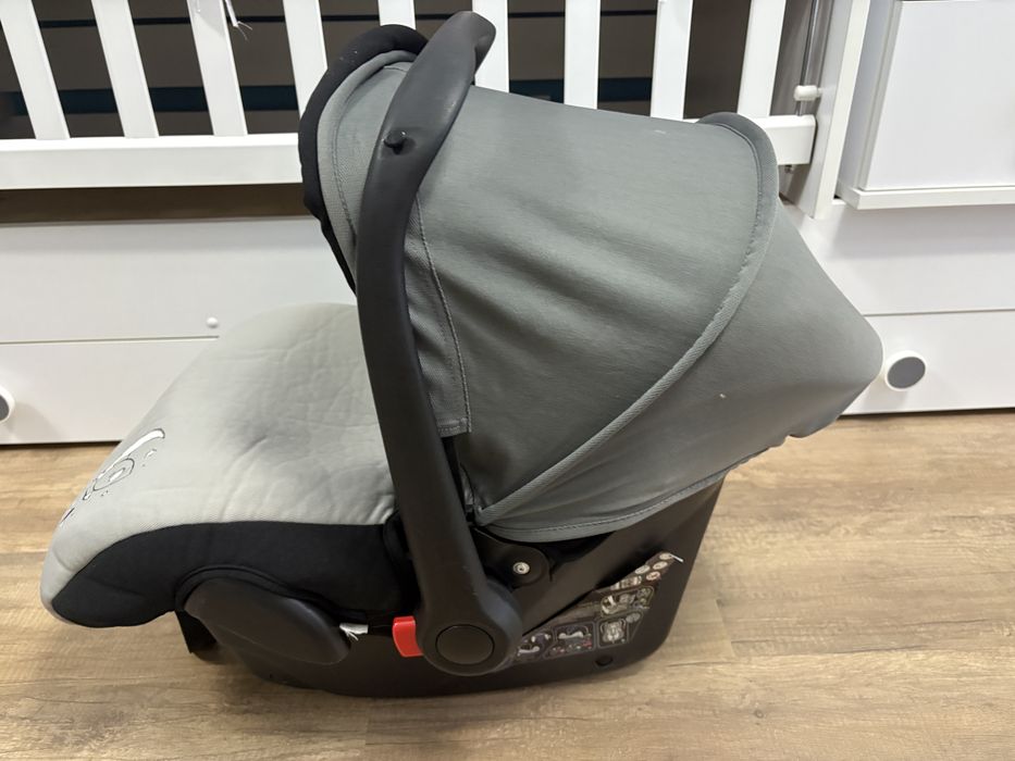 Столче - кошничка за кола 0-13 кг. Apollo CANGAROO - сив