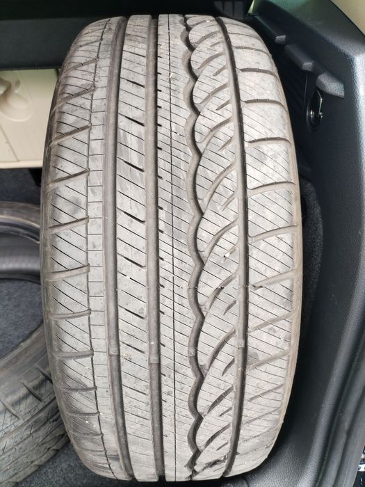 2бр. всесезонни гуми DUNLOP 235/50/r18