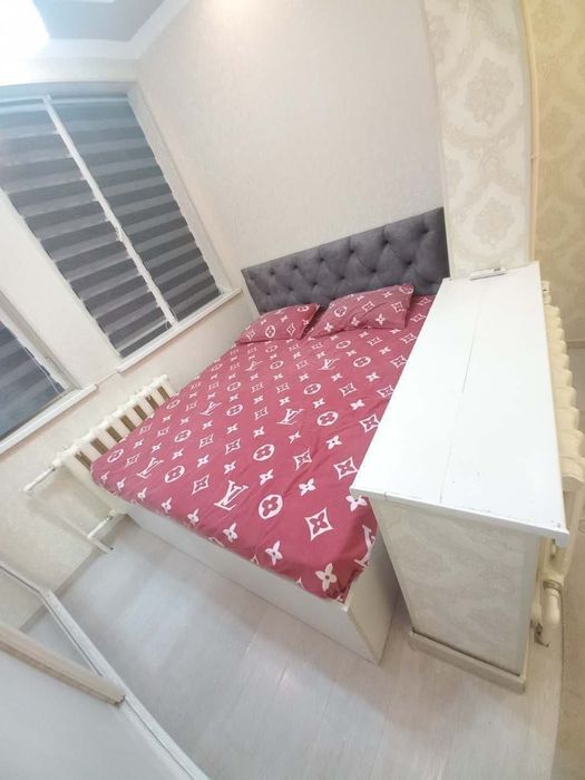 Bezzaks  kvartira 300 ming Yakkasaroy..