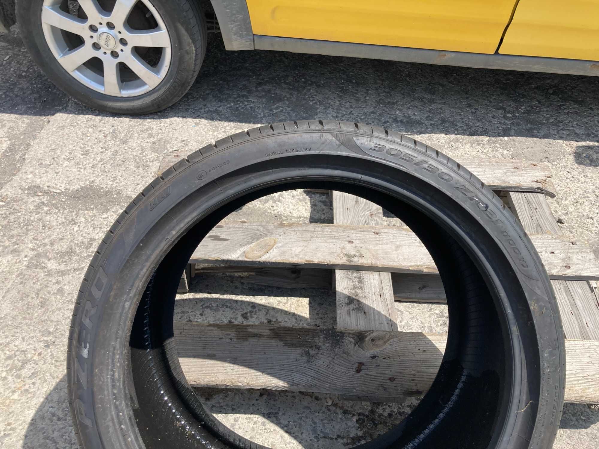 305/30/21 Pirelli P Zero 2019г 6,5мм NA1 Единичка