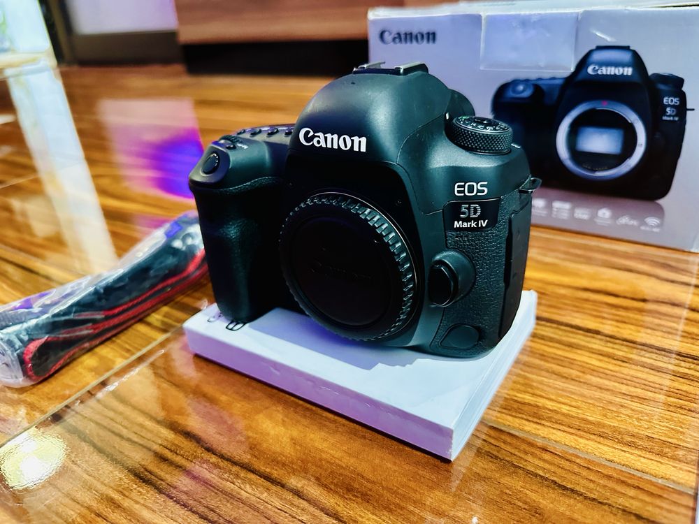 Canon EOS 5D Mark IV тяло